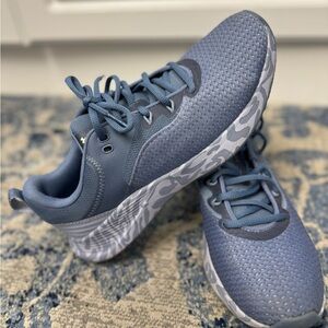 Women Under Armour Running Shoes